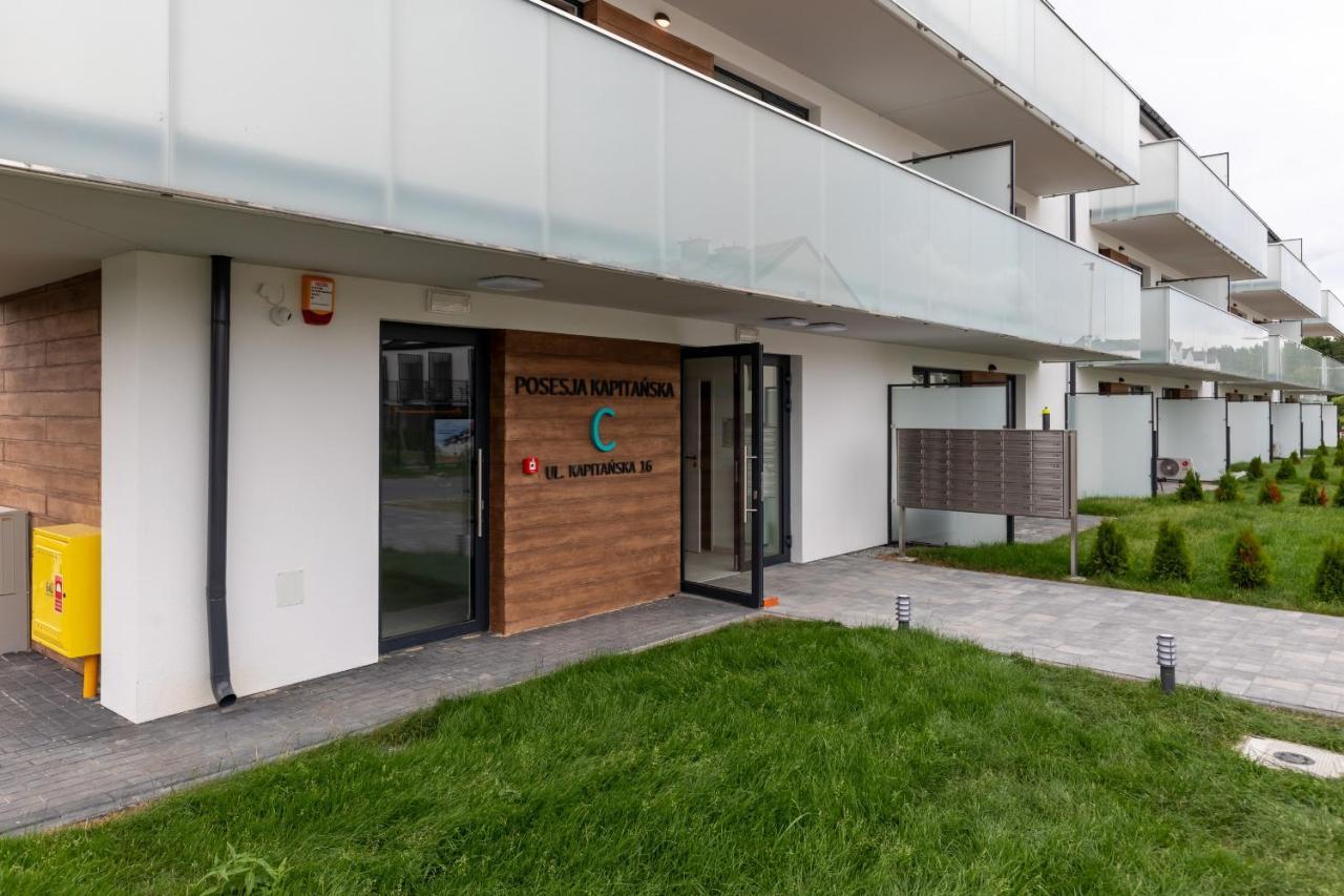 Posesja Kapitanska Przy Plazy Apartments Grzybowo By Noclegi Renters Exterior foto